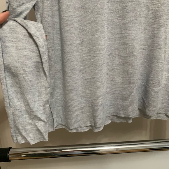 Zara long sleeve sweater - Picture 6 of 7